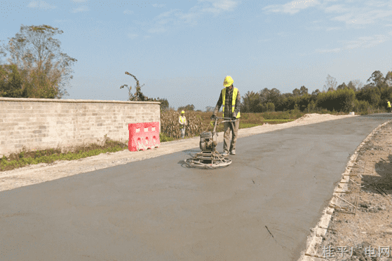 寻旺至社坡二级公路如期推进