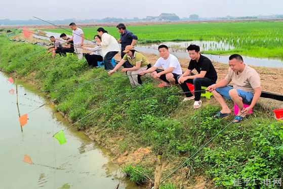 一起到桂平南木钓小龙虾 实现“龙虾”自由